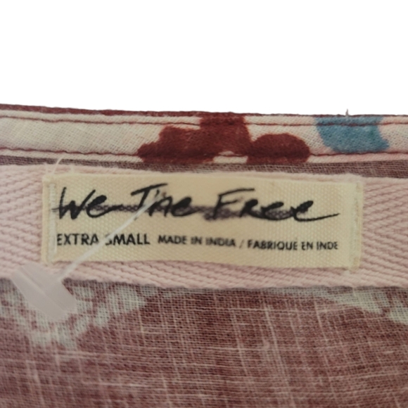 We The Free Boho Chic Washed In Flowers Top, Ivory Combo, XS, NWOT - Picture 6 of 7